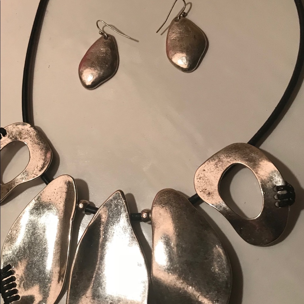 Necklace set